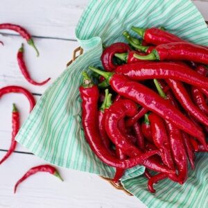 Hot Pepper- Cayennes (1/2 pint)